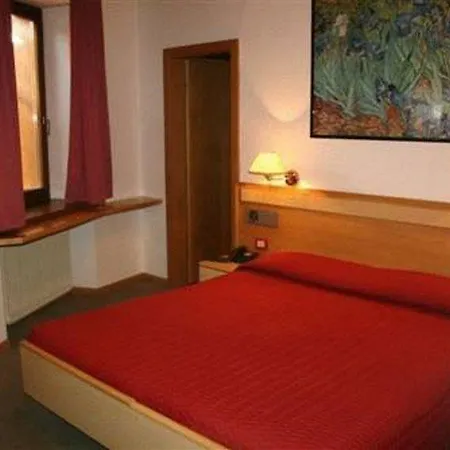 Hotel Orso Grigio Cavalese